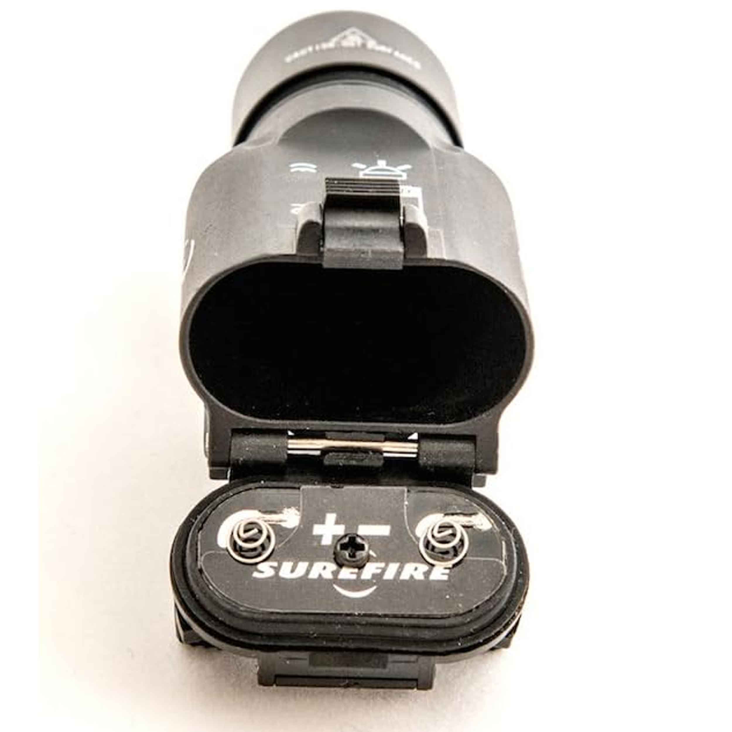 چراغ-قوه-تاکتیکال-سورفایر-8 خرید چراغ قوه برای برنو